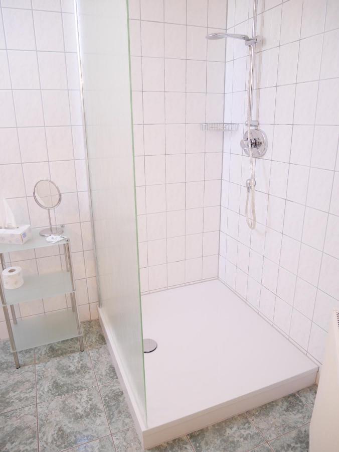 Pension Gruenes Herz Tonndorf Exteriör bild